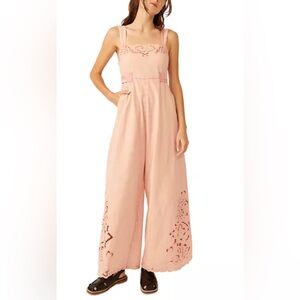 Free People Jumpsuit NWOT 
🎀Price Is Firm🎀